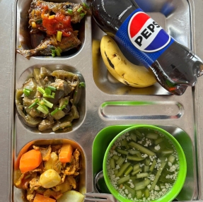Suất ăn công nghiệp cát tường